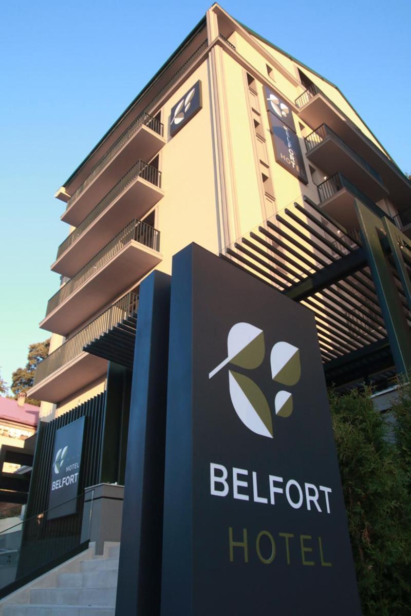 Belfort Hotel Brasov Bagian luar foto